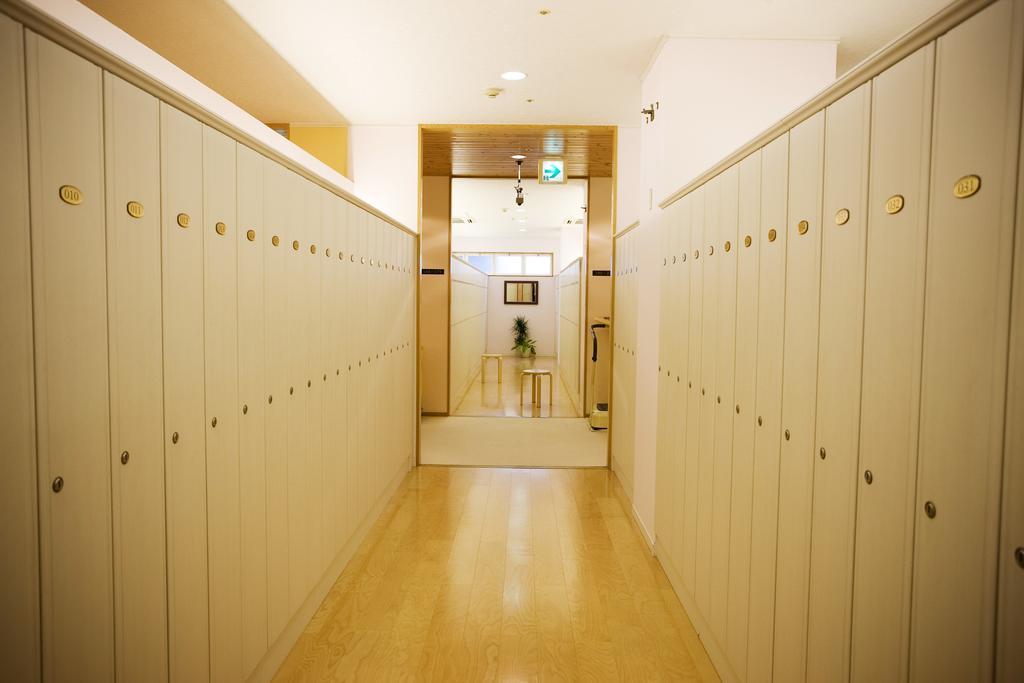 Capsule Inn Oszaka Kültér fotó