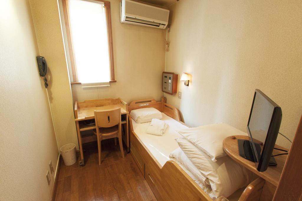 Capsule Inn Oszaka Kültér fotó